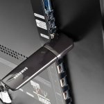 Девайс умеет «связывать» разные гаджеты друг с другом