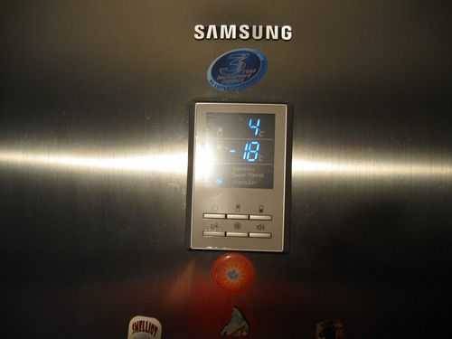 Дисплей-холодильника-LG.jpg