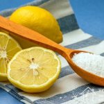 Лимонный сок не сможет заменить кислоту в порошке, поскольку имеет гораздо меньшую концентрацию активного вещества