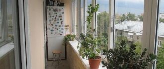 Можно ли ставить холодильник на балкон: запрета нет, но есть условия