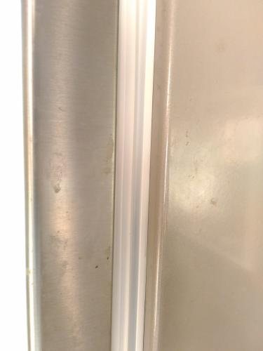 новый уплотнитель установлен