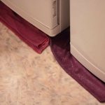 Потек холодильник